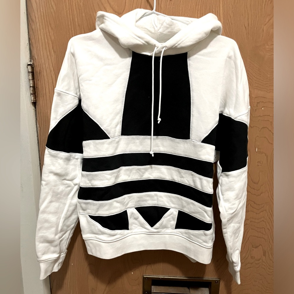 Adidas women’s mega trefoil french terry hoodie, size XS